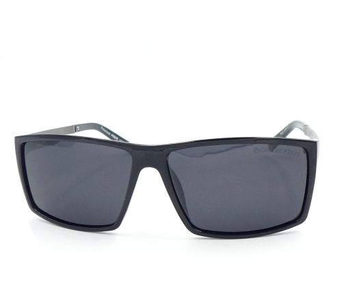 Czarne męskie okulary przeciwsłoneczne