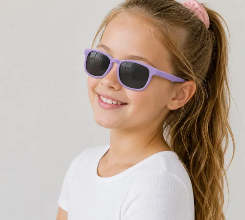 sunoptic-k9f-fioletowe-okulary-przeciwsloneczne-dzieciece-na-dziewczynce.jpg