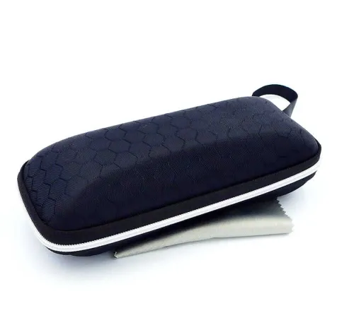 lekkie-etui-na suwak.jpg