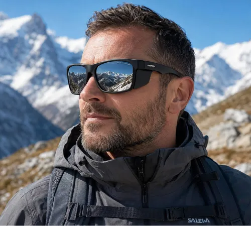 okulary-wysokogorskie-arctica-s-355a-polaryzacyjne-revo-mezczyzna-lifestyle.jpg